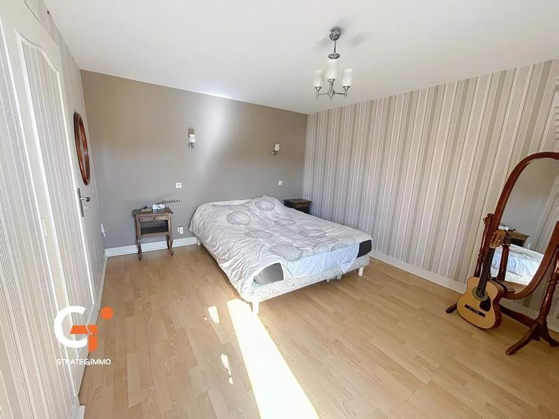 Maison - 133 m² - 6 pièces