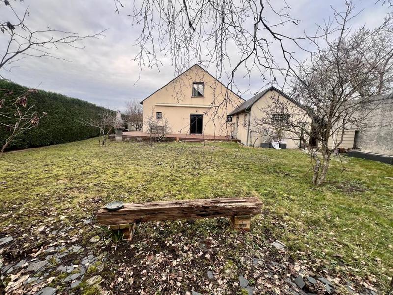 Maison - 144 m² - 5 pièces