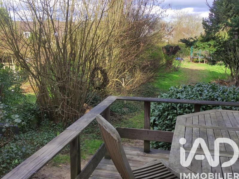 Maison - 211 m² - 7 pièces