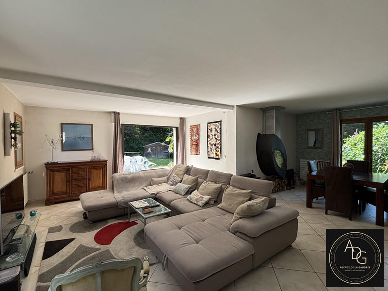 Villa - 170 m² - 6 pièces