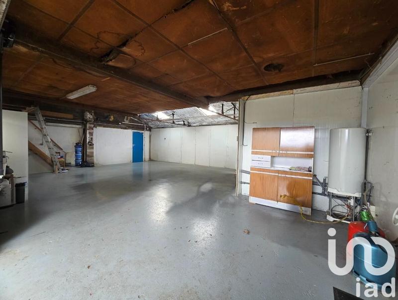 Maison - 207 m² - 7 pièces