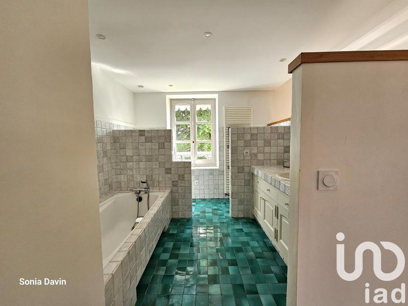 Maison de village - 214 m² - 5 pièces