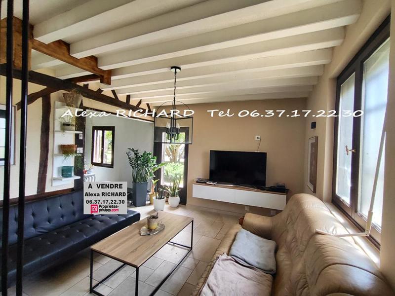 Maison - 218 m² - 11 pièces