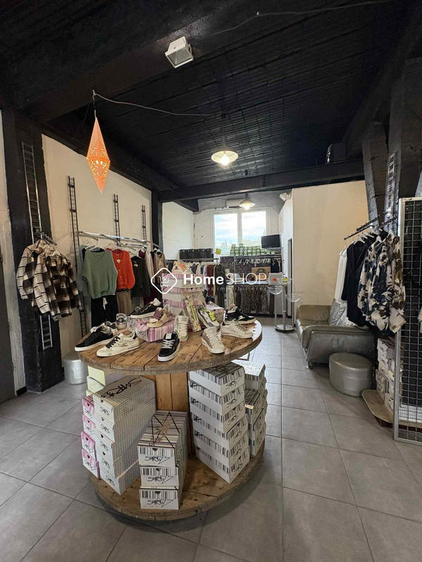 Fonds de commerce - Magasins - 100 m²