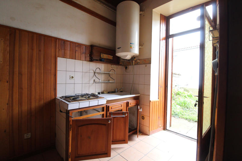 Maison - 208 m² - 10 pièces