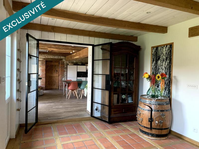 Maison - 310 m² - 7 pièces