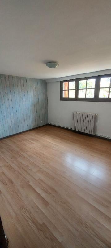 Maison - 200 m² - 8 pièces