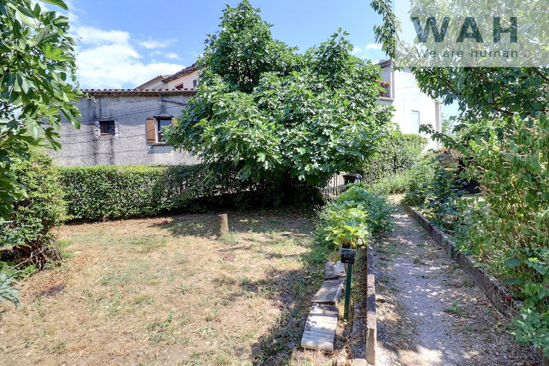Maison de village - 80 m² - 4 pièces