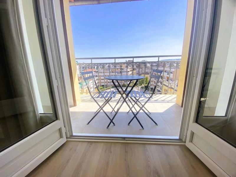 Appartement - 96 m² - 3 pièces