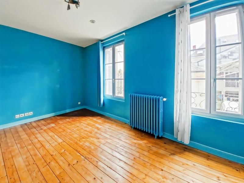 Maison - 190 m² - 12 pièces