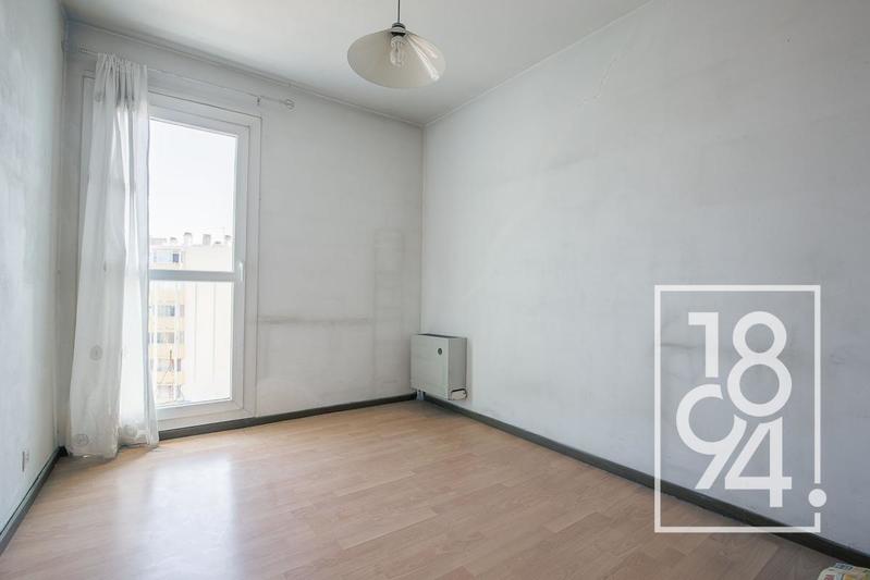 Appartement - 94 m² - 5 pièces