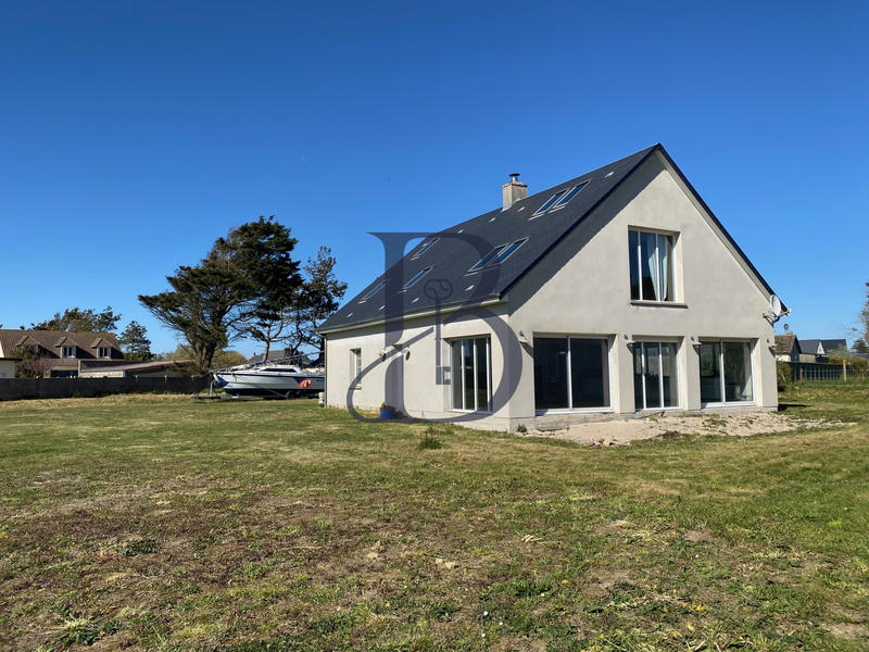 Maison - 195 m² - 8 pièces