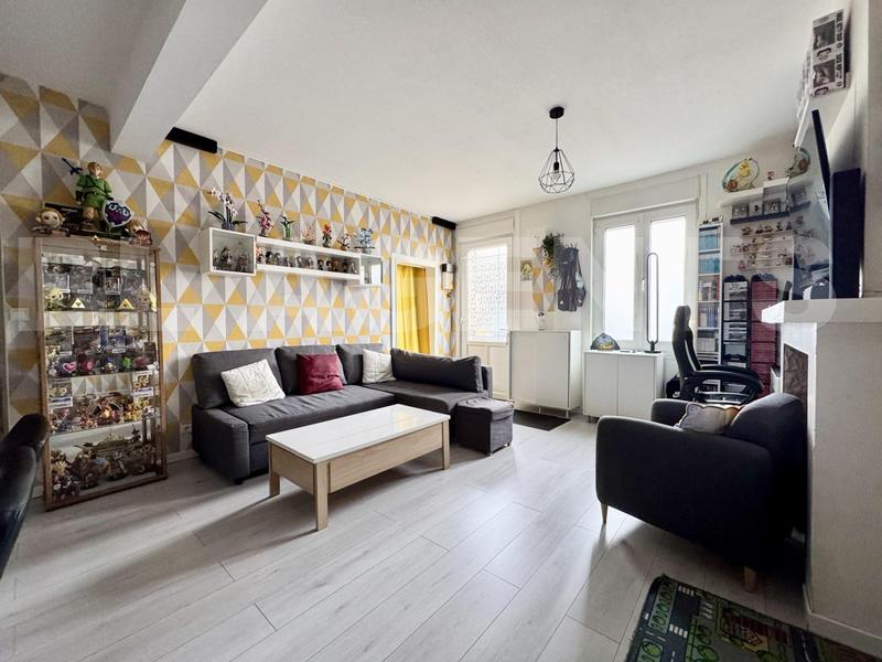 Maison de ville - 79 m² - 3 pièces