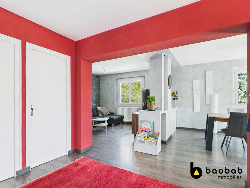 Maison - 195 m² - 6 pièces