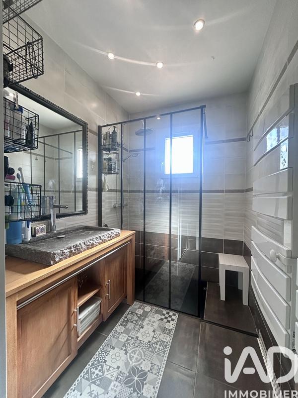 Maison - 105 m² - 4 pièces