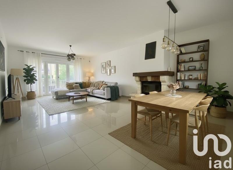 Maison - 100 m² - 6 pièces