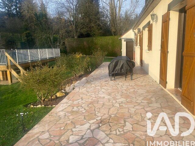 Maison - 140 m² - 7 pièces