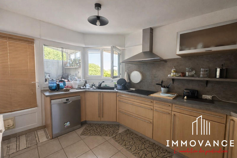 Appartement - 84 m² - 3 pièces