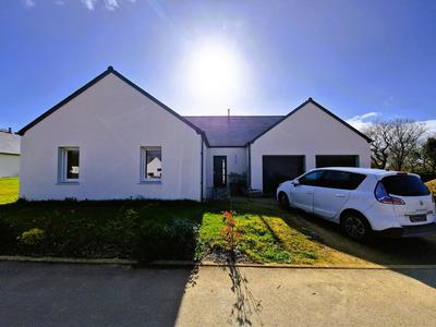 Maison - 126 m² - 6 pièces