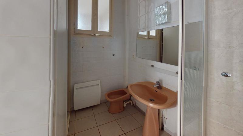 Immeuble - 136 m² - 6 pièces