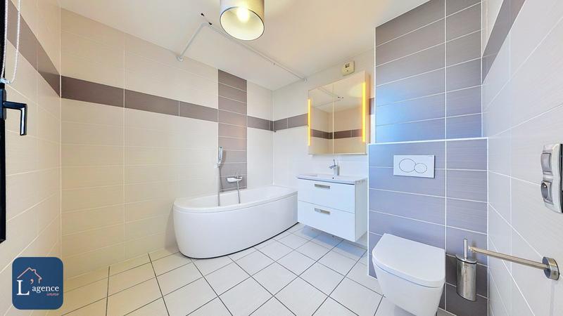 Appartement - 133 m² - 4 pièces