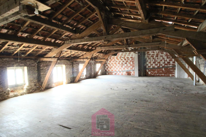 Immeuble - 300 m² - 5 pièces