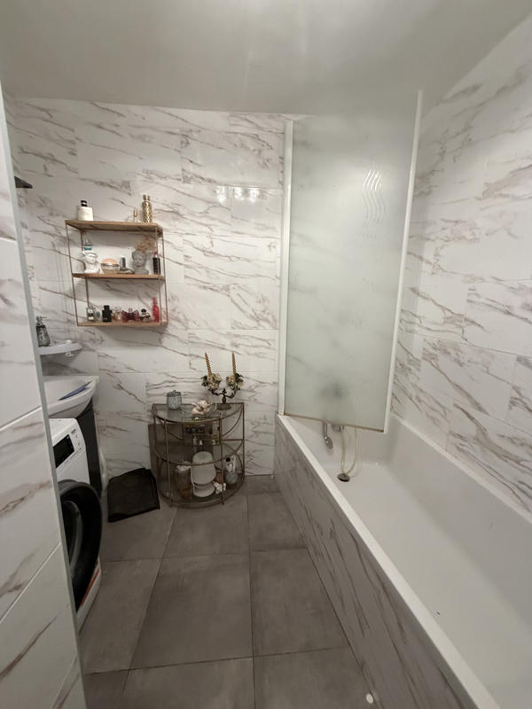 Appartement - 77 m² - 3 pièces