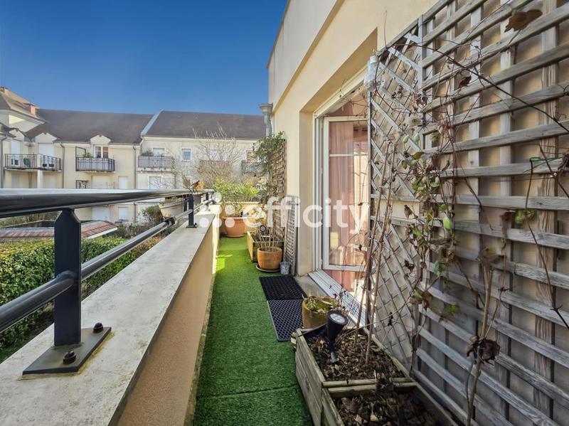 Appartement ancien - 85 m² - 4 pièces