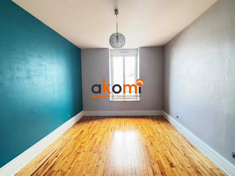 Appartement - 177 m² - 6 pièces