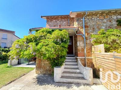 Maison - 108 m² - 6 pièces