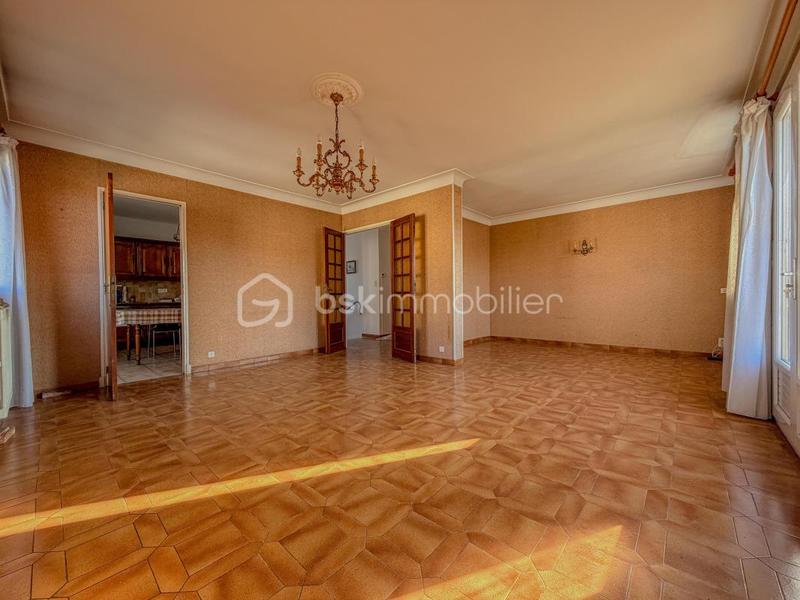 Villa - 190 m² - 8 pièces