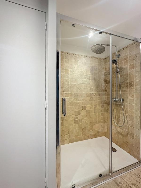 Appartement - 99 m² - 4 pièces