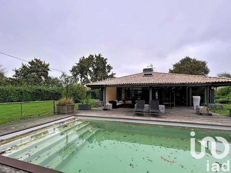 Maison - 137 m² - 5 pièces