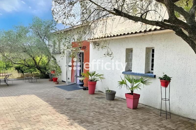 Pavillon - 132 m² - 5 pièces