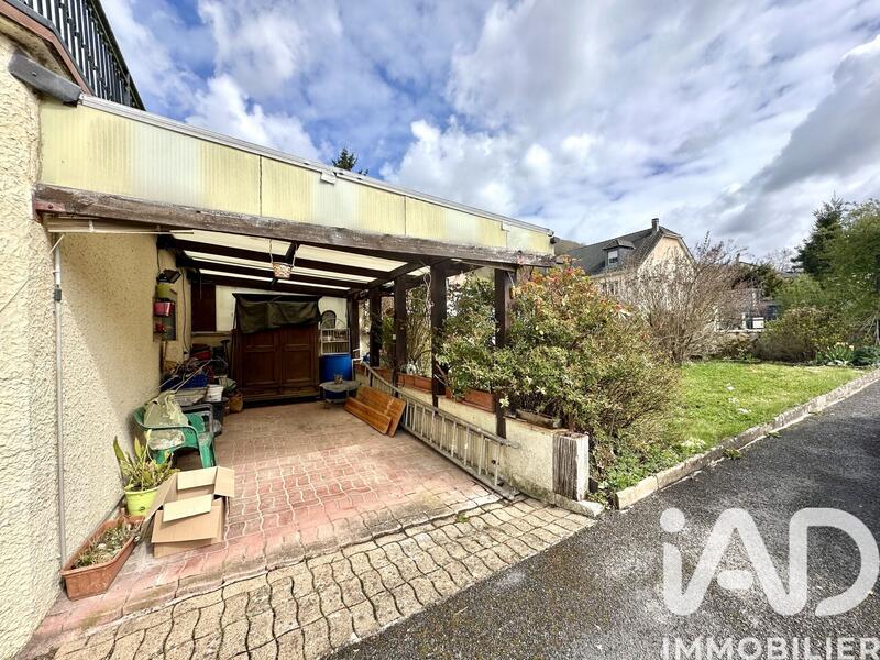 Maison - 106 m² - 6 pièces