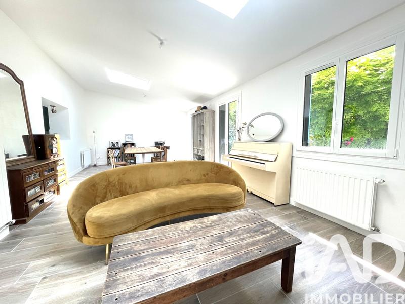 Maison - 95 m² - 5 pièces