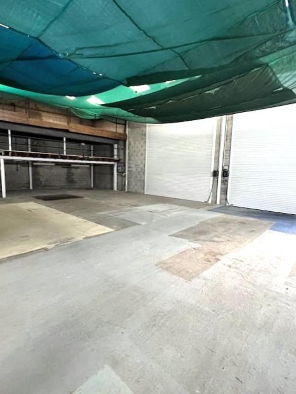 Local artisanal - 360 m²