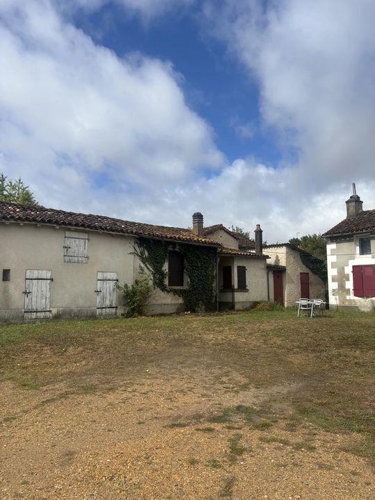 Maison de bourg - 34 m² - 2 pièces