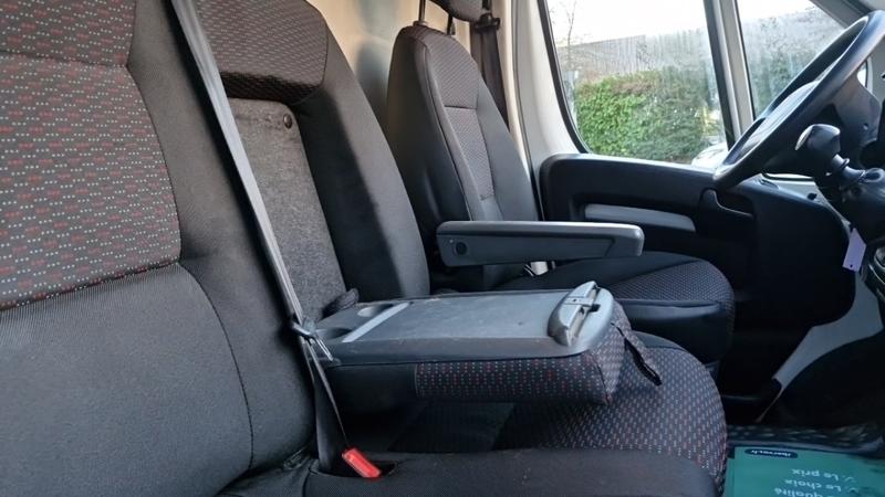 Peugeot Boxer Fourgon Tole 335 L3h2 Bluehdi 140 Ss Premium