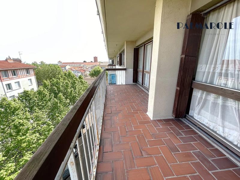 Appartement - 134 m² - 5 pièces