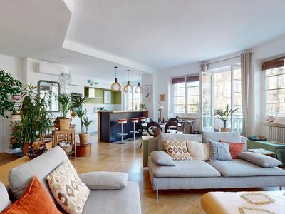 Appartement - 120 m² - 4 pièces