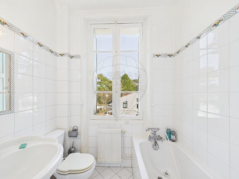 Maison - 140 m² - 7 pièces