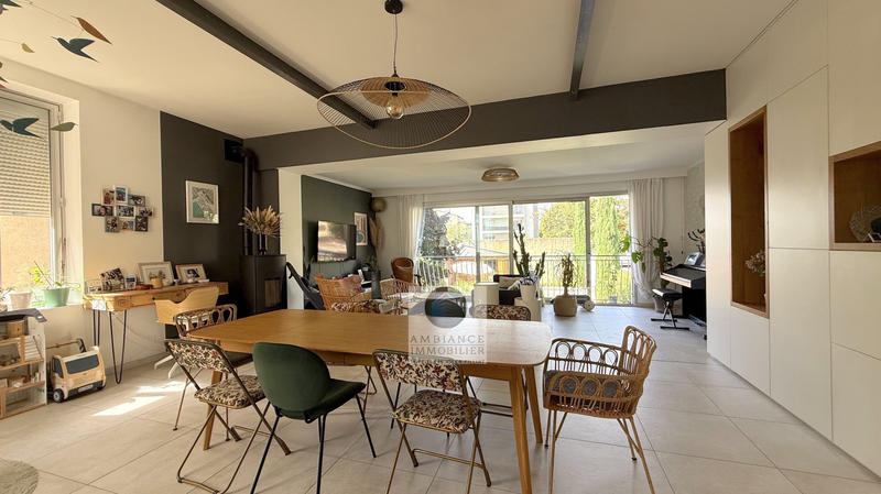 Maison - 164 m² - 6 pièces