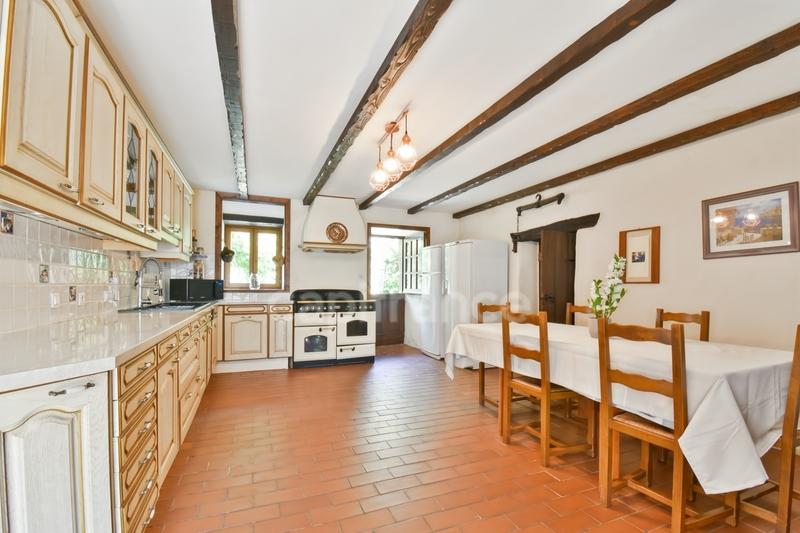 Longère - 240 m² - 8 pièces