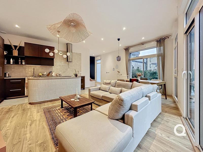 Appartement - 103 m² - 4 pièces