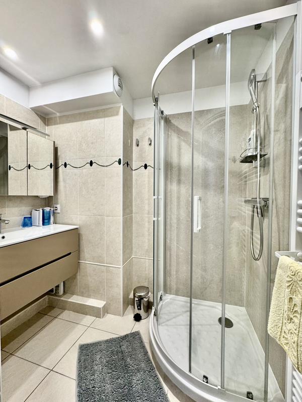 Appartement - 89 m² - 3 pièces