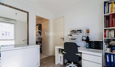 Appartement - 90 m² - 5 pièces
