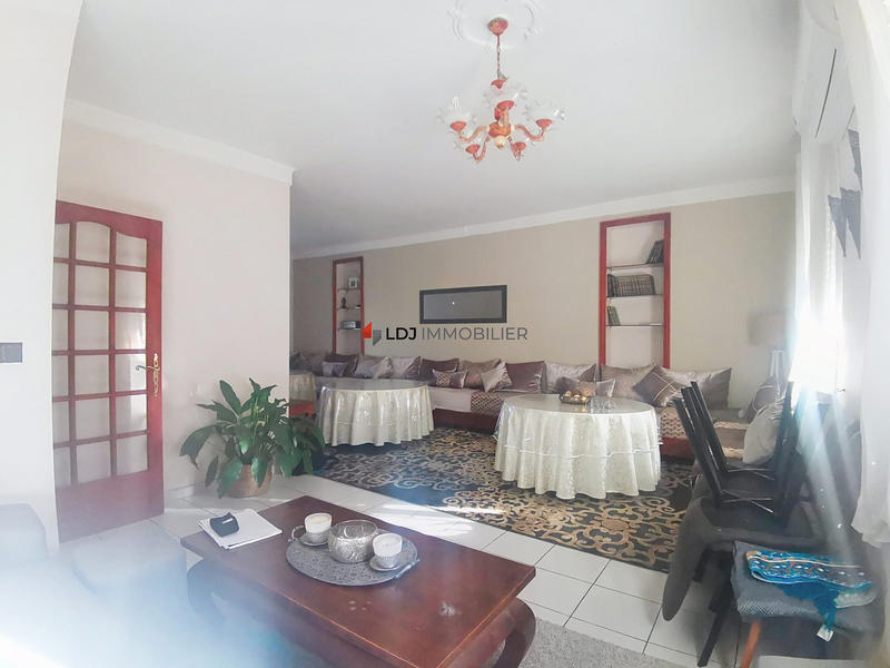 Maison - 151 m² - 6 pièces