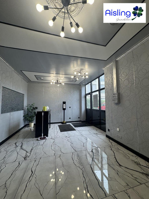 Local commercial - 64 m²