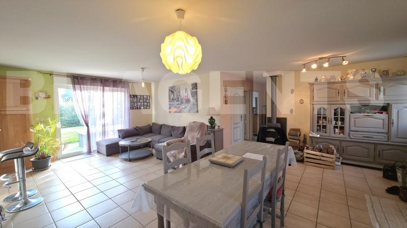 Maison - 83 m² - 4 pièces